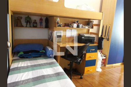 Casa à venda com 320m², 2 quartos e 2 vagas