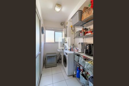 Apartamento à venda com 65m², 2 quartos e 1 vagaÁrea de Serviço