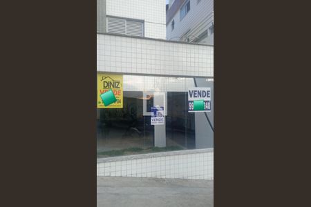 Apartamento à venda com 180m², 3 quartos e 2 vagasPlaca