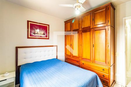 Casa à venda com 205m², 3 quartos e 2 vagas Casa à venda com 205m², 3 quartos e 2 vagasQuarto 01