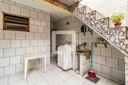 Casa à venda com 205m², 3 quartos e 2 vagas Casa à venda com 205m², 3 quartos e 2 vagasLavanderia