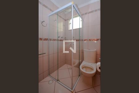 Casa à venda com 227m², 3 quartos e 5 vagasBanheiro da Suíte 2