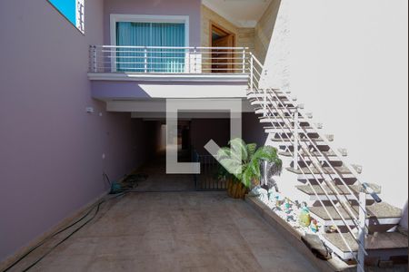 Casa à venda com 227m², 3 quartos e 5 vagasGaragem
