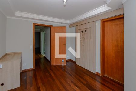 Casa à venda com 227m², 3 quartos e 5 vagasSuíte 1