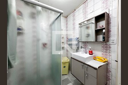 Apartamento à venda com 83m², 2 quartos e sem vagaBanheiro