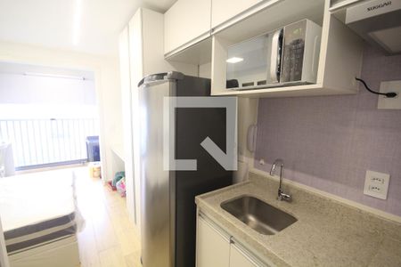 Cozinha de kitnet/studio para alugar com 1 quarto, 20m² em Vila Mariana, São Paulo