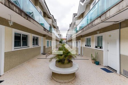 Casa de condomínio à venda com 100m², 3 quartos e 2 vagas Casa de condomínio à venda com 100m², 3 quartos e 2 vagasÁrea Comum