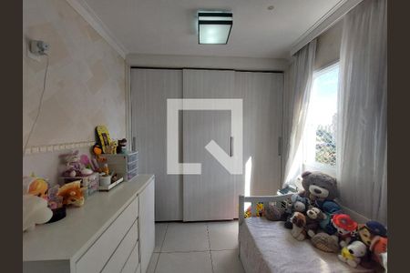 Apartamento à venda com 72m², 3 quartos e 2 vagas Apartamento à venda com 72m², 3 quartos e 2 vagasQuarto 2