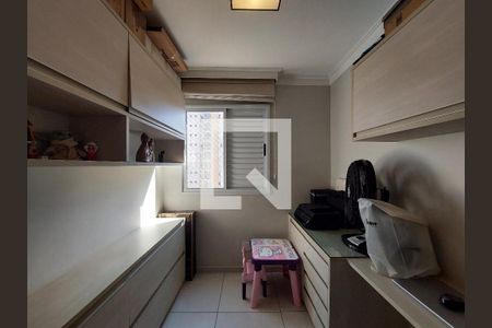 Apartamento à venda com 72m², 3 quartos e 2 vagas Apartamento à venda com 72m², 3 quartos e 2 vagasQuarto 1