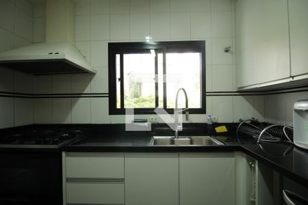 Apartamento à venda com 220m², 4 quartos e 4 vagasCozinha