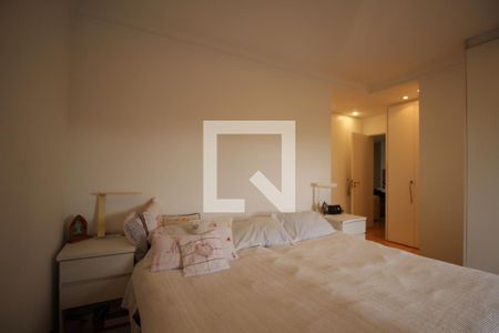 Apartamento à venda com 220m², 4 quartos e 4 vagasQuarto 3