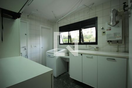 Apartamento à venda com 220m², 4 quartos e 4 vagasÁrea de Serviço