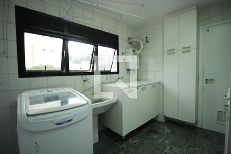 Apartamento à venda com 220m², 4 quartos e 4 vagasÁrea de Serviço