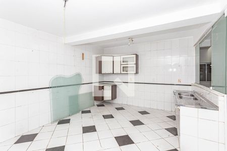 Casa à venda com 255m², 3 quartos e 2 vagas Casa à venda com 255m², 3 quartos e 2 vagasCozinha