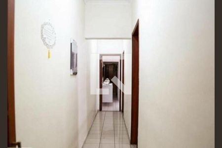 Casa à venda com 207m², 4 quartos e 1 vaga