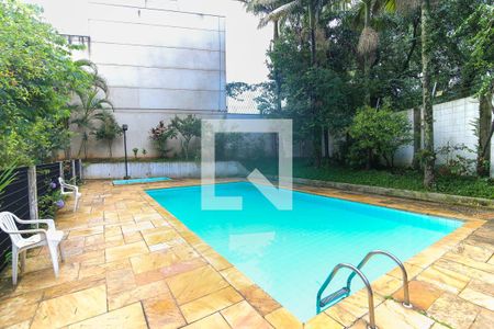 Apartamento à venda com 96m², 4 quartos e 1 vaga Apartamento à venda com 96m², 4 quartos e 1 vagaÁrea comum - Piscina