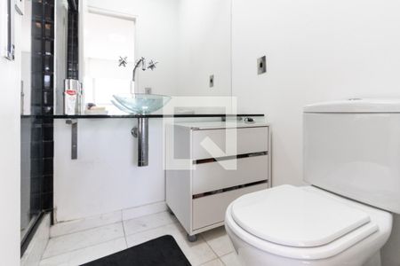 Apartamento à venda com 70m², 2 quartos e 2 vagasBanheiro 2
