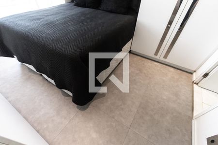 Apartamento à venda com 70m², 2 quartos e 2 vagasQuarto 2