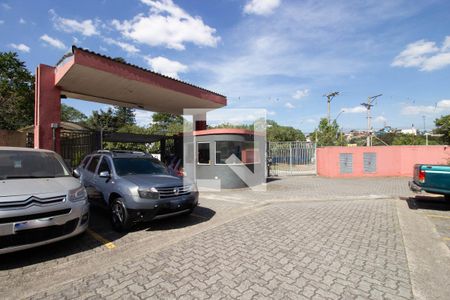 Apartamento à venda com 49m², 2 quartos e 1 vaga Apartamento à venda com 49m², 2 quartos e 1 vagaFachada e portaria