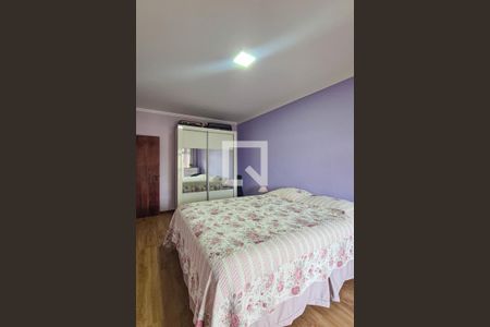 Apartamento à venda com 142m², 4 quartos e 3 vagasQuarto 2 