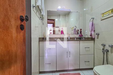 Apartamento à venda com 142m², 4 quartos e 3 vagasBanheiro Social