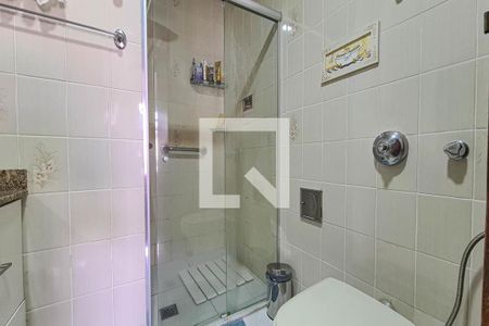 Apartamento à venda com 142m², 4 quartos e 3 vagasBanheiro da Suíte