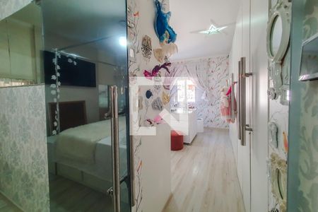 Casa à venda com 201m², 4 quartos e 2 vagas Casa à venda com 201m², 4 quartos e 2 vagasquarto 1 suite 1 quarto closet