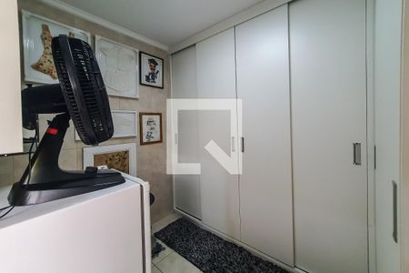 Casa à venda com 201m², 4 quartos e 2 vagas Casa à venda com 201m², 4 quartos e 2 vagasQuarto de Serviço