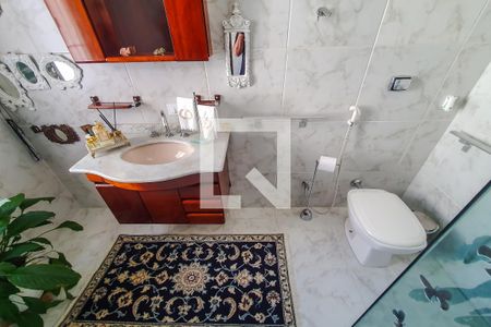 Casa à venda com 201m², 4 quartos e 2 vagas Casa à venda com 201m², 4 quartos e 2 vagasquarto 3 suite banheiro