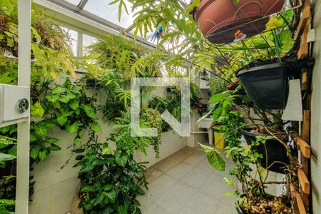 Casa à venda com 201m², 4 quartos e 2 vagas Casa à venda com 201m², 4 quartos e 2 vagasquintal jardim