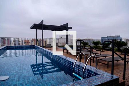 Apartamento à venda com 34m², 1 quarto e 1 vaga Apartamento à venda com 34m², 1 quarto e 1 vagaÁrea comum - Piscina