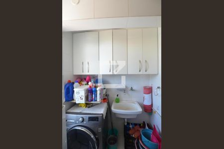 Apartamento à venda com 78m², 3 quartos e 1 vagaÁrea de Serviço