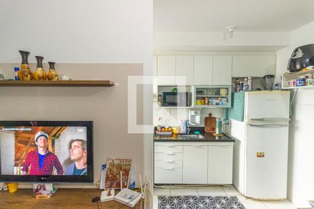 Sala de apartamento para alugar com 2 quartos, 45m² em Irajá, Rio de Janeiro