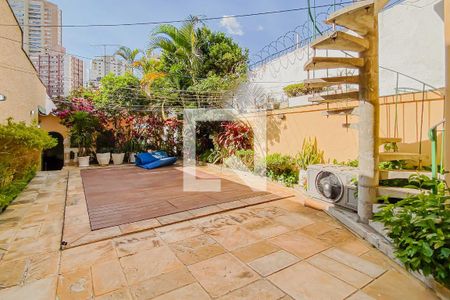 Casa à venda com 304m², 5 quartos e 3 vagasPiscina