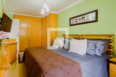 Casa à venda com 304m², 5 quartos e 3 vagasSuíte 1