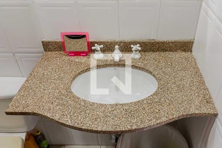 Casa à venda com 304m², 5 quartos e 3 vagasBanheiro da Suíte 3