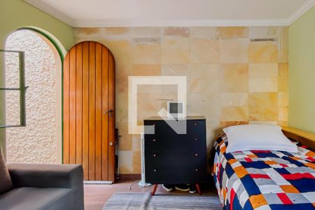 Casa à venda com 304m², 5 quartos e 3 vagasSuíte 2