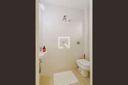 Casa à venda com 304m², 5 quartos e 3 vagasÁrea de Serviço - Banheiro 1