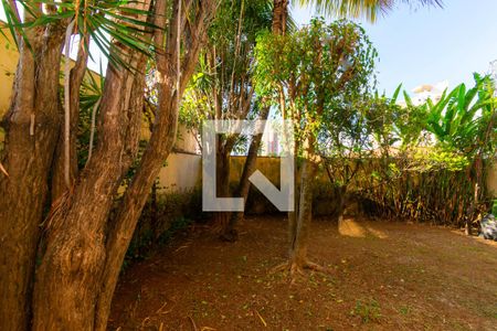 Casa à venda com 359m², 3 quartos e 4 vagasJardim