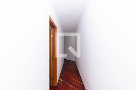 Casa à venda com 359m², 3 quartos e 4 vagasCorredor