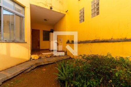 Casa à venda com 359m², 3 quartos e 4 vagasÁrea de Serviço 2