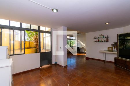 Casa à venda com 359m², 3 quartos e 4 vagasÁrea comum