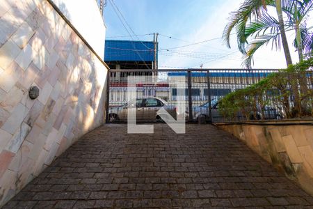 Casa à venda com 359m², 3 quartos e 4 vagasGaragem