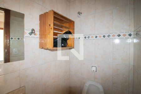 Casa à venda com 1200m², 3 quartos e 5 vagas Casa à venda com 1200m², 3 quartos e 5 vagasBanheiro da Suíte 1