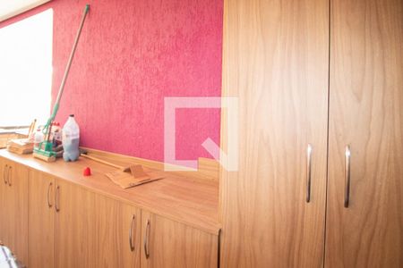 Casa à venda com 1200m², 3 quartos e 5 vagas Casa à venda com 1200m², 3 quartos e 5 vagasÁrea de Serviço