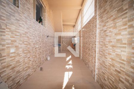 Casa à venda com 1200m², 3 quartos e 5 vagas Casa à venda com 1200m², 3 quartos e 5 vagasÁrea de Serviço