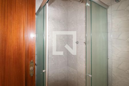 Casa à venda com 1200m², 3 quartos e 5 vagas Casa à venda com 1200m², 3 quartos e 5 vagasBanheiro