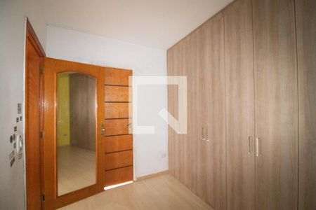 Casa à venda com 1200m², 3 quartos e 5 vagas Casa à venda com 1200m², 3 quartos e 5 vagasCloset da suíte 2