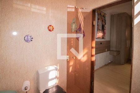 Casa à venda com 1200m², 3 quartos e 5 vagas Casa à venda com 1200m², 3 quartos e 5 vagasBanheiro da Suíte 1