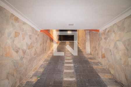 Casa à venda com 1200m², 3 quartos e 5 vagas Casa à venda com 1200m², 3 quartos e 5 vagasGaragem